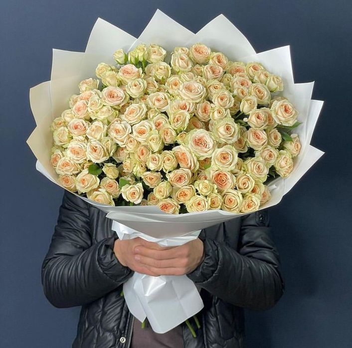 Тюльпаны голландские розы пионы