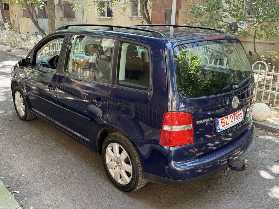 VOLKSWAGEN Touran 2004 — imagine 2