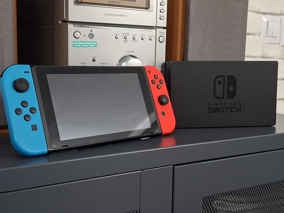 Nintendo Switch Model HAC-001