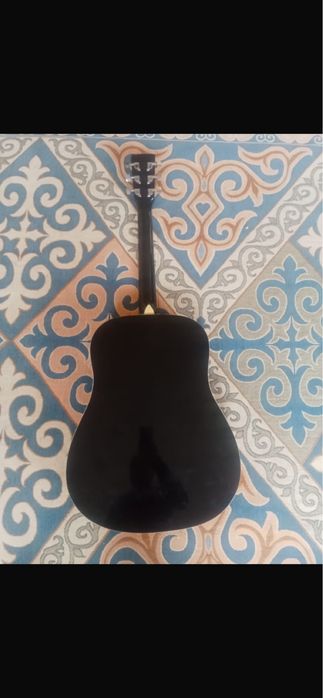 Гитара прдам 12000