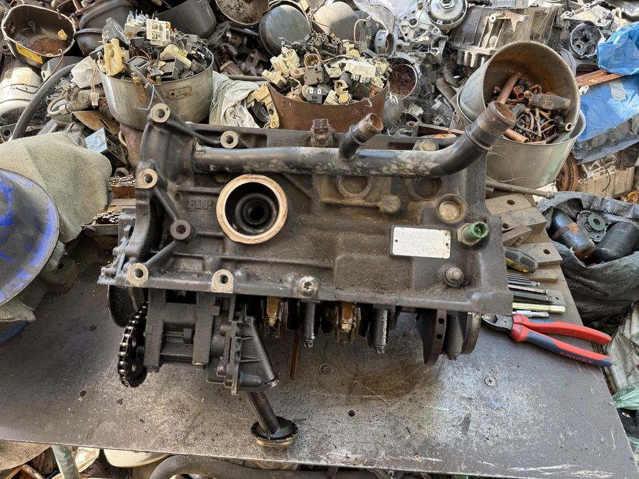 Двигател на части от Renault Megane Scenic 1.6