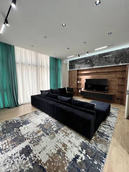 Продаётся 2/7/8 квартира в ЖК Oq Saroy Deluxe, Паркентский