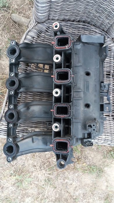 Galerie admisie BMW seria 1 e87, seria 3 e46,e90 motor 2.0d m47