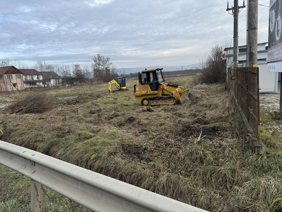 Vand teren in dej str 1 Mai 12000 mp pretul este cu tva inclus