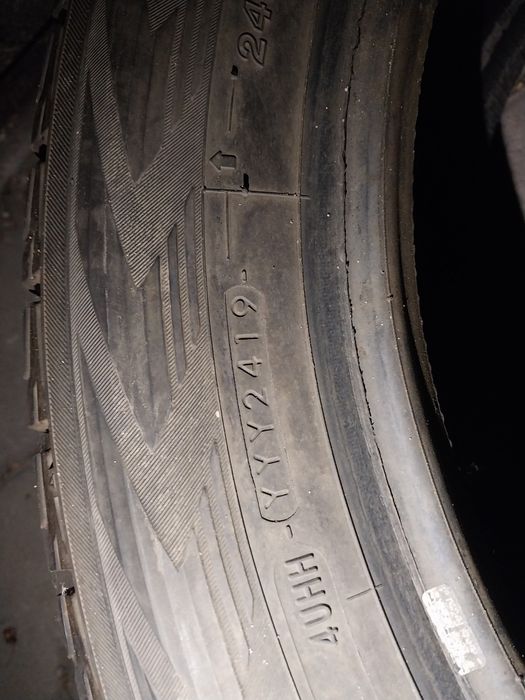 4 шины Yokohama 245 55 R19.