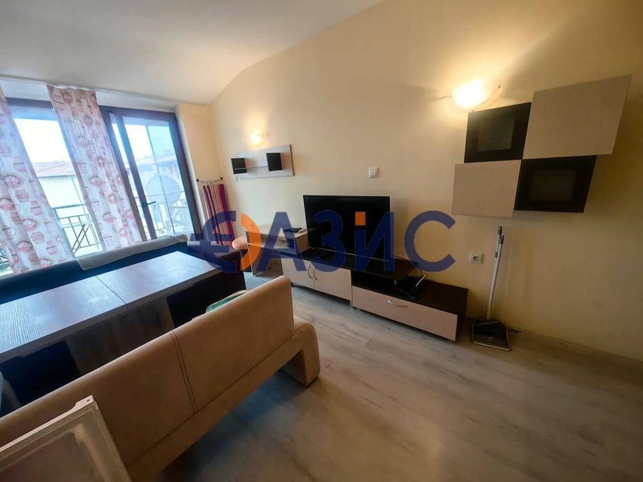 Продава се Тристаен апартамент в к.к. Слънчев бряг - 88 кв.м за 693 €/кв.м - Снимка #7