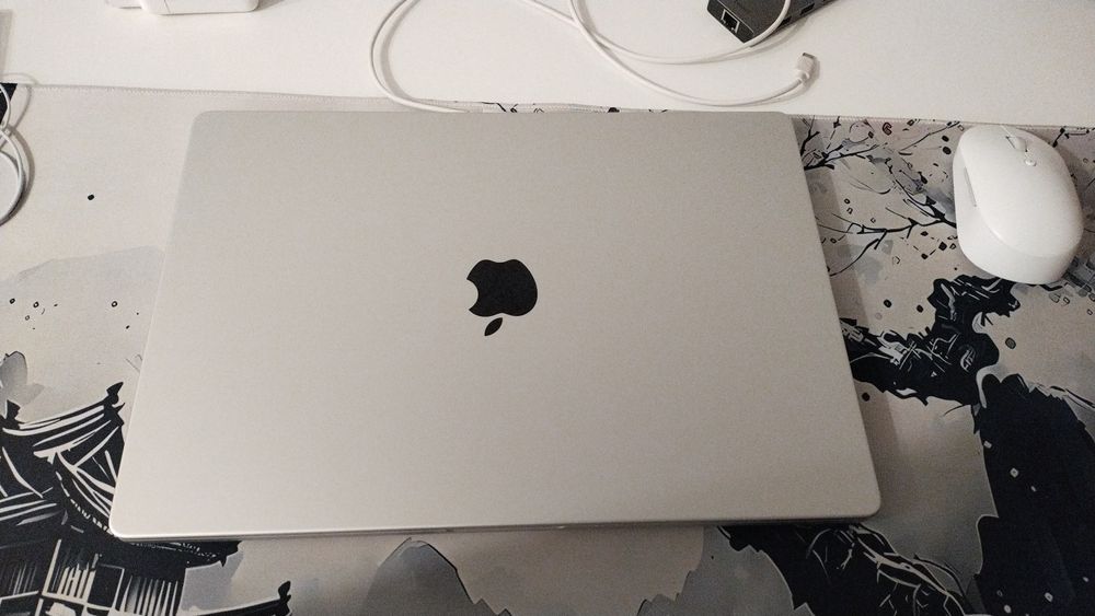 MacBook Pro 16 16/512