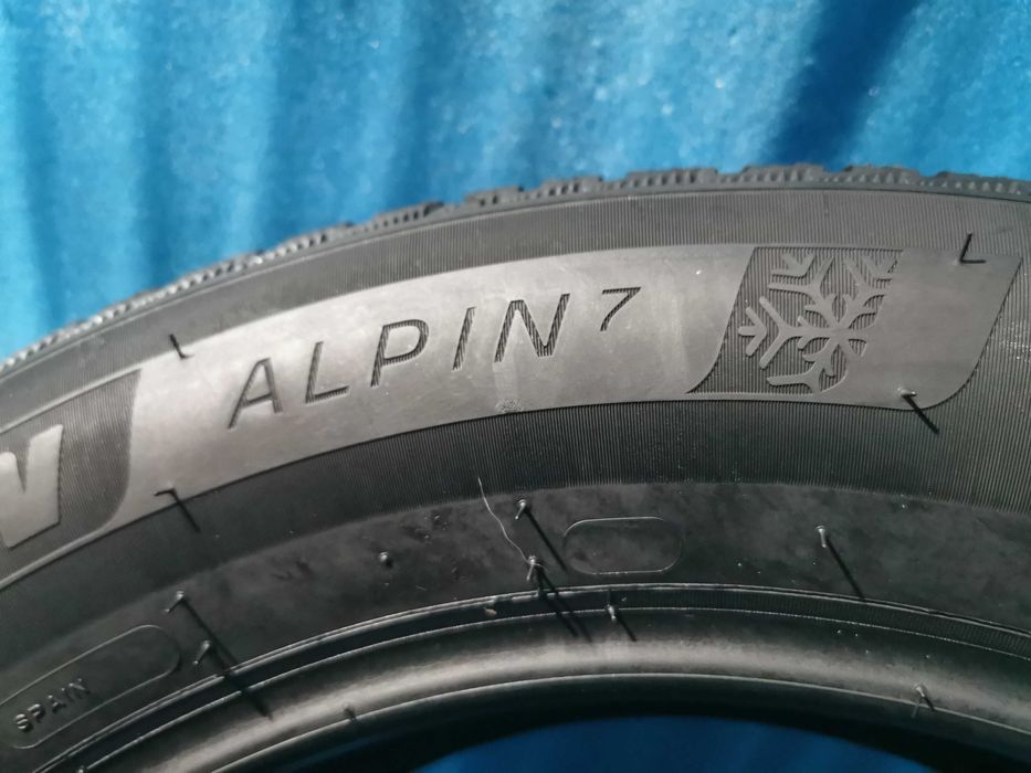 215/65 R17 - michelin m+s 4 bucati
