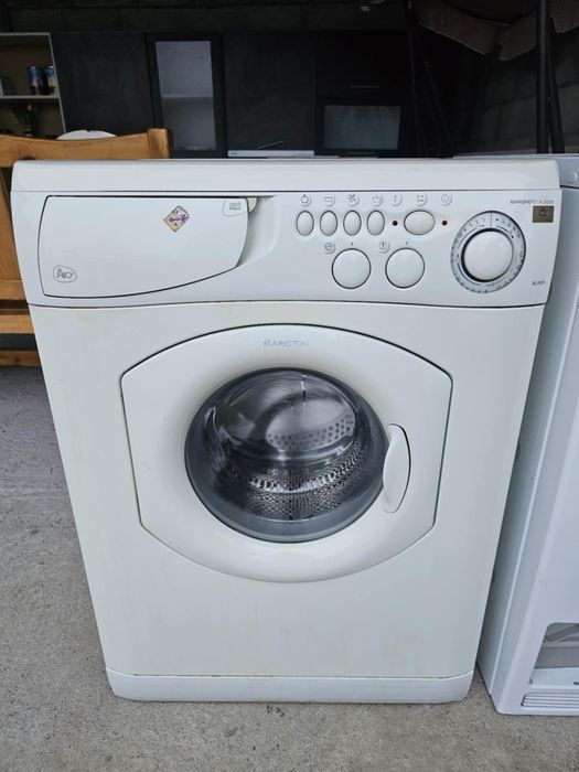 Пералня Ariston  и сушилня Miele