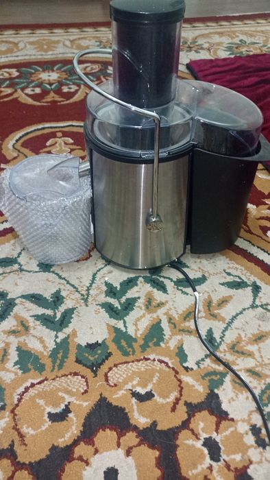 Соковыжималка  TEFAL  1000вт