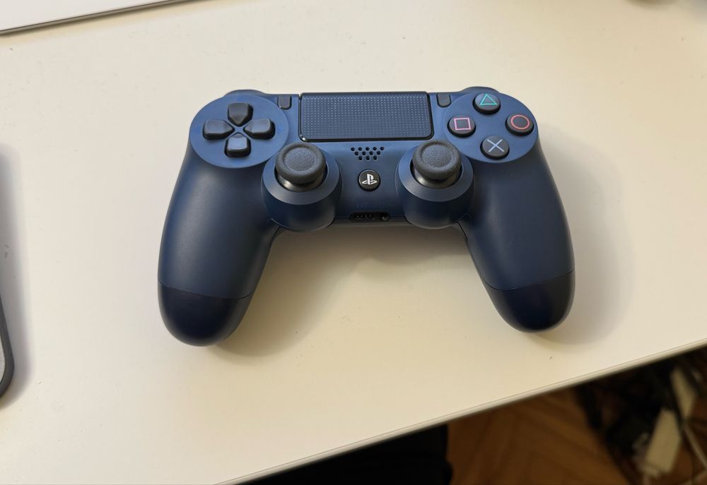 Controller / Manetă Originală Sony PS4 DualShock 4 V2 - Midnight Blue