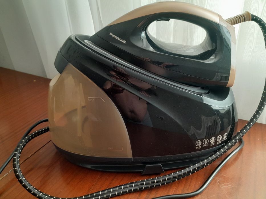 Продам утюг с парогенератором,  новый
