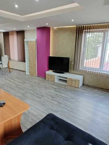 Дава се под наем Двустаен апартамент в София, Сухата река - 100 кв.м за 597.21 € - Снимка #1