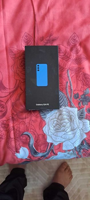 НОВ! Samsung Galaxy S24 FE 5G 256GB 8RAM Graphite / Mint