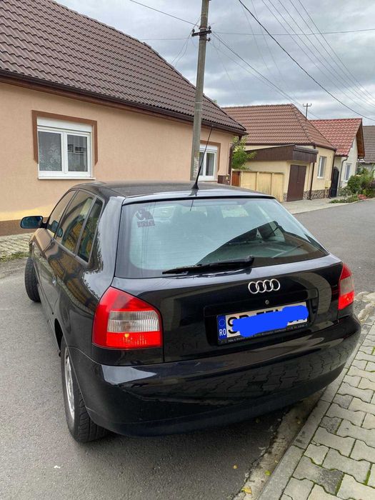 Pentru RABLA / dezmembrari Audi a3; 1,6 benzină, 2001.