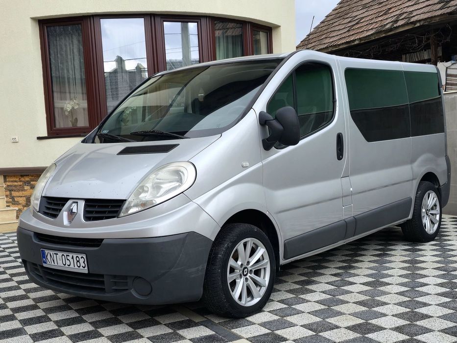 Renault Trafic 2.0 Dci 115 Cp 8+1 locuri