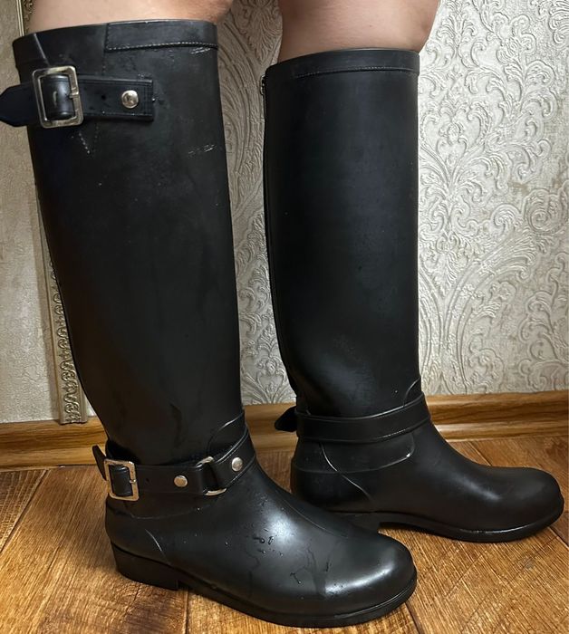 Резиновые сапоги