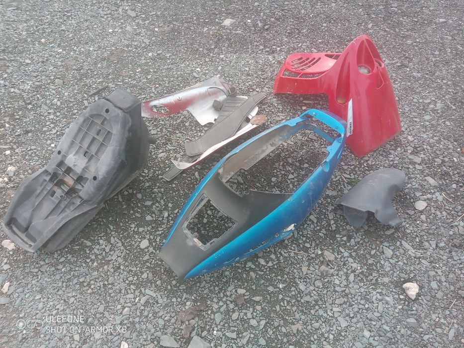 Vând scuter malaguti f12