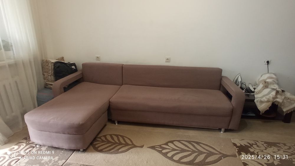 Продам диван. Самовывоз.