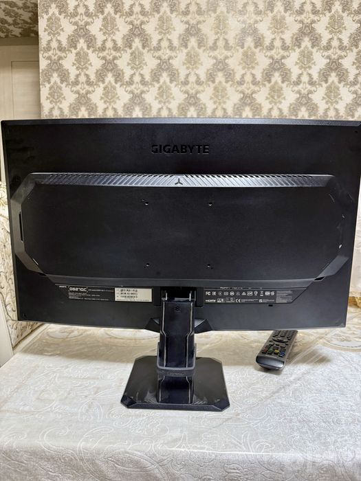 Монитор Gigabyte gs27qc curved 27диагонал 2K QHD 165hz(170 в режимеOC)
