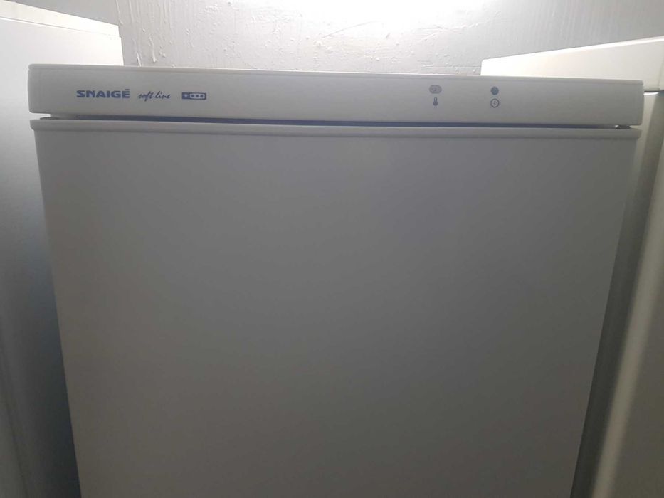 Хладилник с фризер SNAIGE