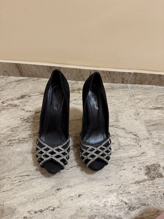 Обувки на висок ток / токчета