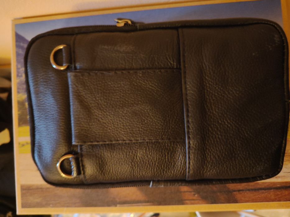 Мъжка чантичка естествена кожа