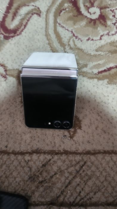 Продам Samsung zpley 5