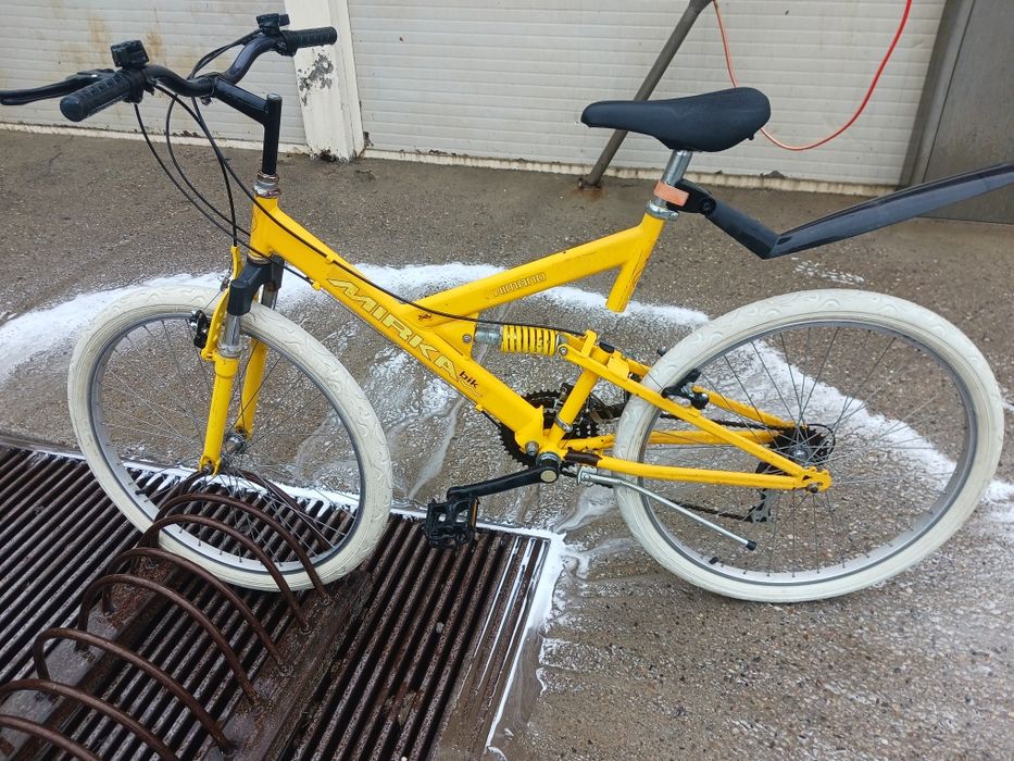 MTB.  Bicicleta.  R26