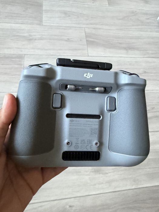 Дрон DJI mini 4 pro