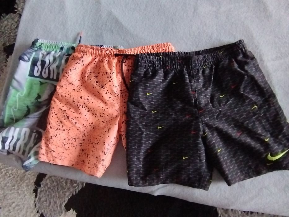 Sort baie,3 buc,137-147 cm,9-12 ani,Nikeprimark și alte mărci.