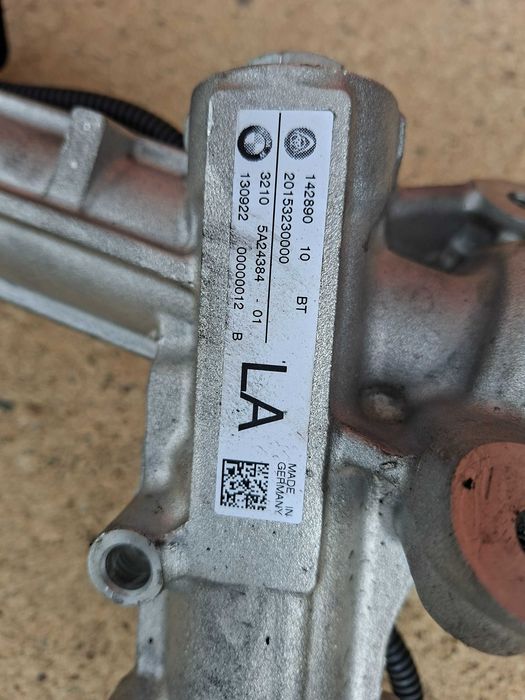 кормилна рейка за бмв Х5 Х6 Ф15 Ф16 BMW X5 F15 X6 F16 /14-19/