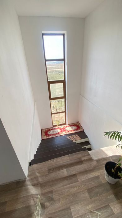 Үй сатамын 2 этаж