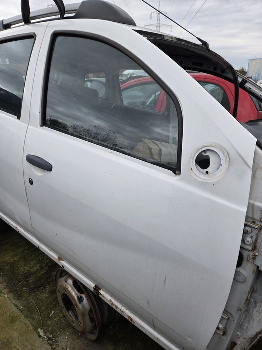 Usi Stanga Dreapta Dacia Duster
