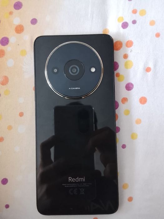 Продаиотсе телефон