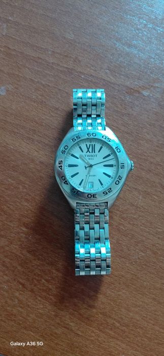 TISSOT  идеален часовник