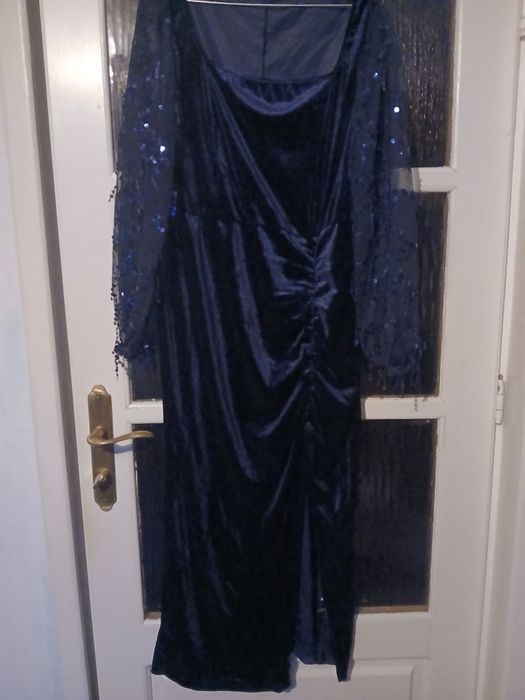 Rochie nouă 1 XL