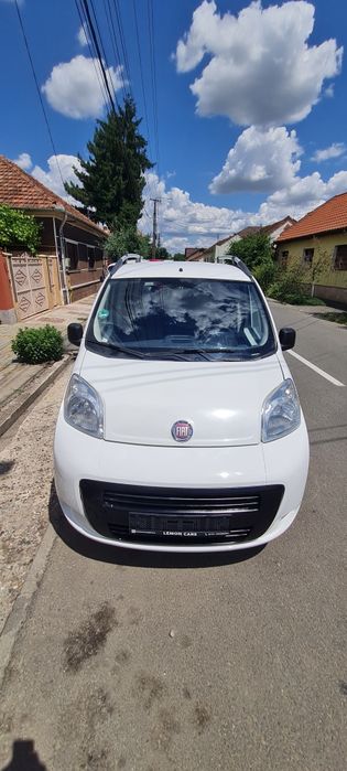 Vand Fiat Qubo  5 locuri an 2009