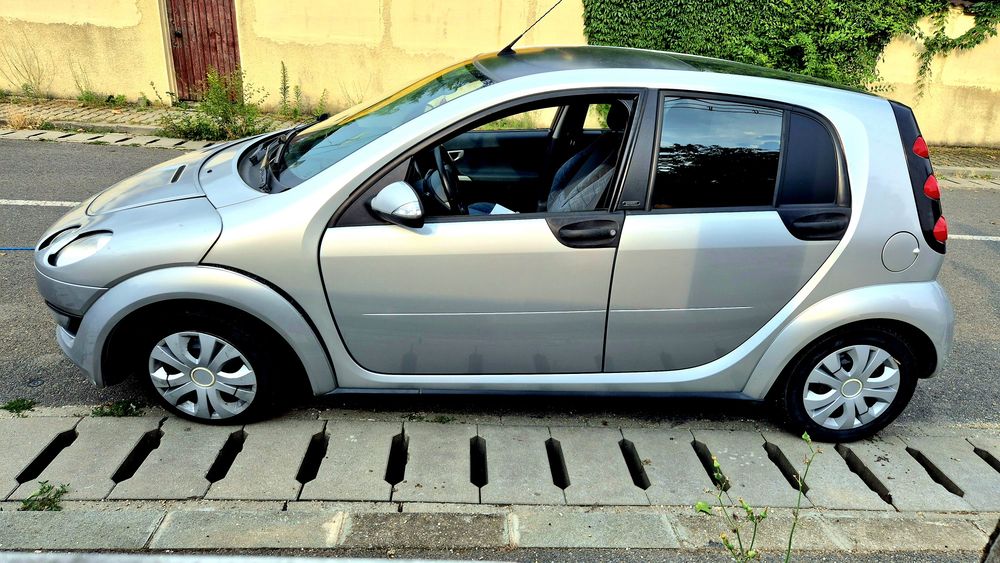 Smart ForFour / cutie de viteze automata / plafon panoramic