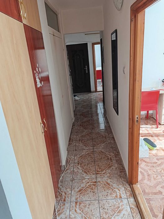 Apartament,3camere,2bai,etj.2.
