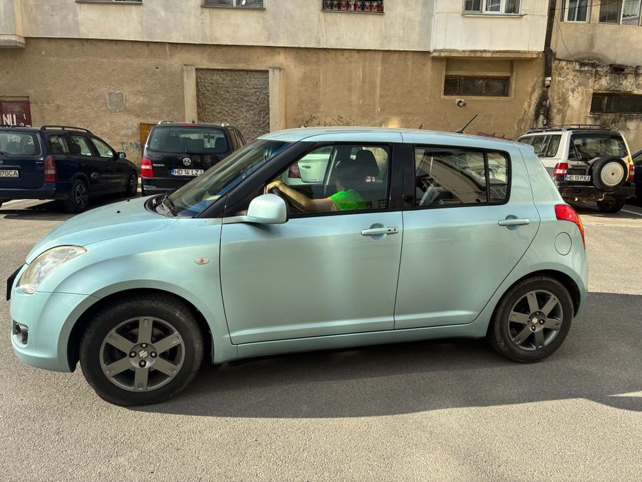 SUZUKI Swift 2010 — imagine 4