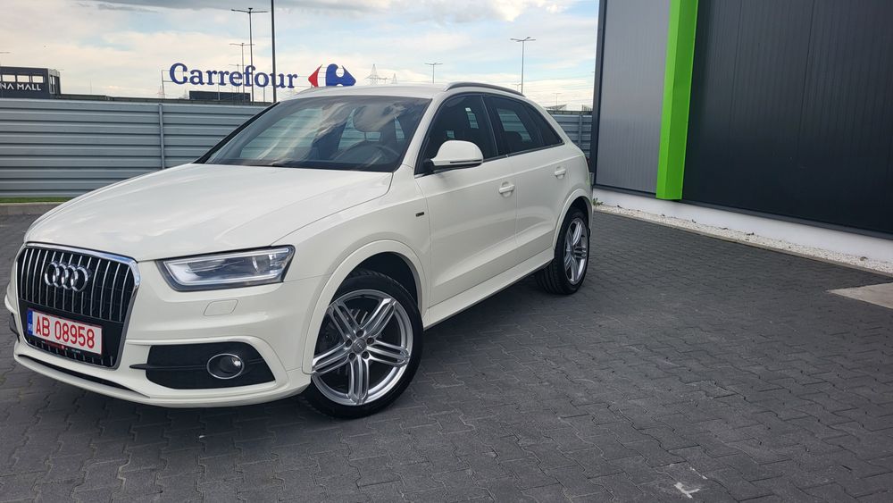 Vând Audi Q3 S-line Quattro 4X4 motor 2 L diesel euro 5 cutie automată 7+1 viteze numere rosii valabile(OFER FISCAL PE LOC) recent adus din Germania i