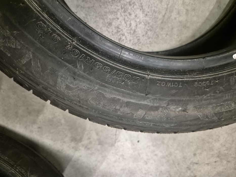 4 anvelope vara noi Bridgestone 205 55 16