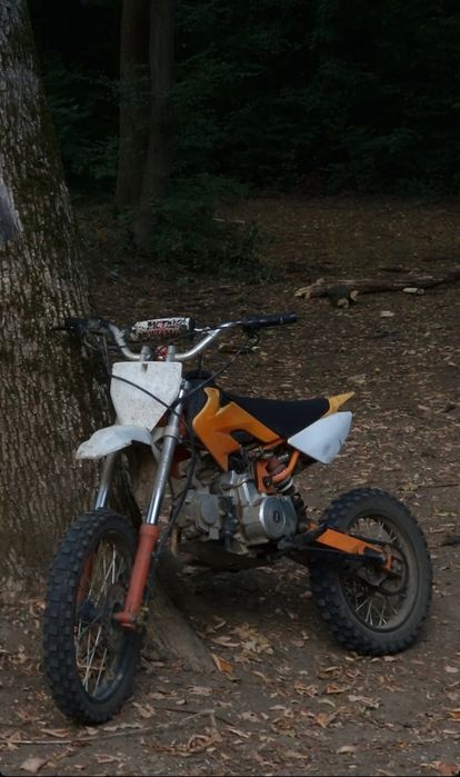 Vand cross 125cc. Astept oferte!!