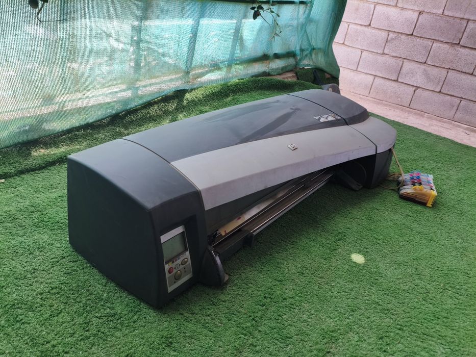 Плоттер HP DesignJet 130