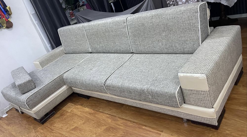 Продается угловой диван , диван раскладной