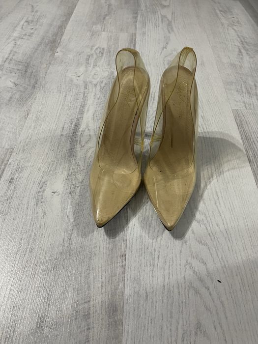 Pantofi stileto marimea 37