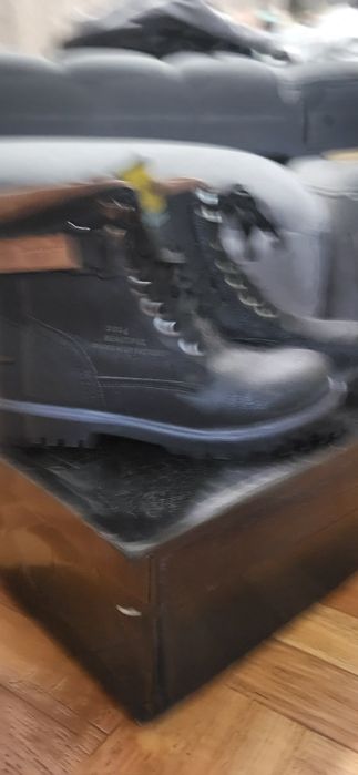 Полуботинки р.37-38