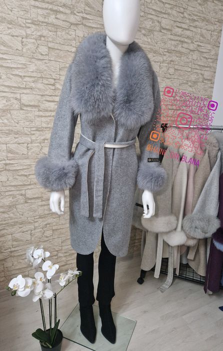 OFERTE  de sezon .Palton alpaca cu blana naturala.Toate culorile ș