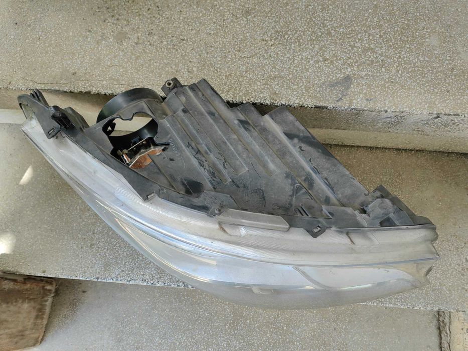 Фарове Mercedes Sprinter W910 ляв десен/Фар Мерцедес Спрентер Оригинал